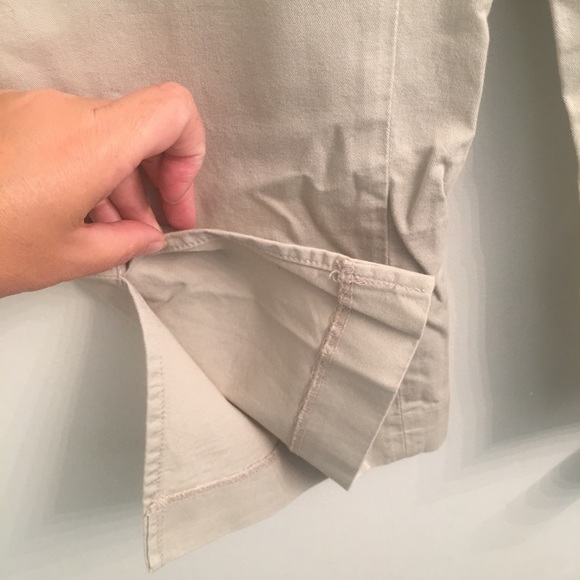 Banana Republic khaki capris new with tags - Picture 2 of 5